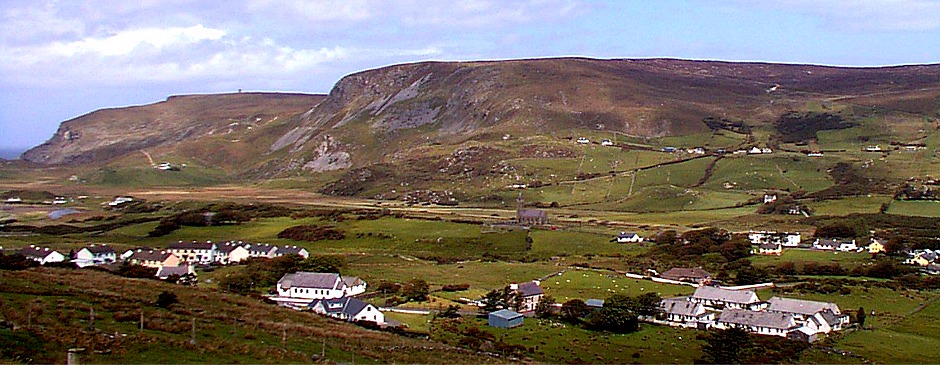 View stunning scenery on a Sliabh Liag Bus Tour with Curran Coaches, Donegal Coach Hire, Ireland